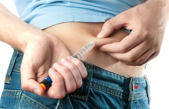 Тяжелый диабет 2 типа требует введения инсулина. 